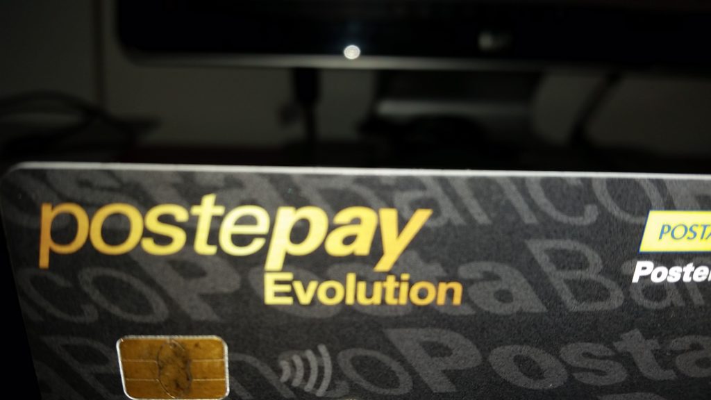 sostituzione postepay evolution con stesso iban